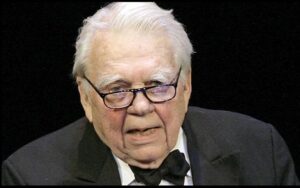 Read more about the article Motivational Andy Rooney Quotes And Sayings