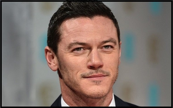 You are currently viewing Motivational Luke Evans Quotes And Sayings
