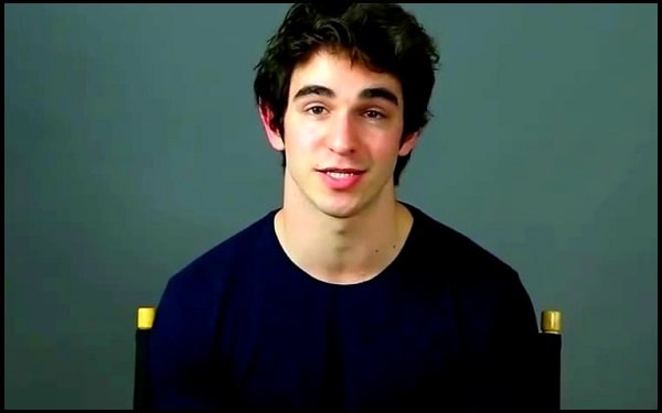 You are currently viewing Motivational Zachary Gordon Quotes And Sayings