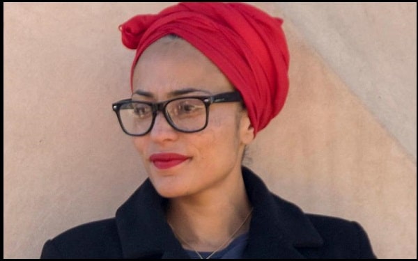 You are currently viewing Motivational Zadie Smith Quotes And Sayings